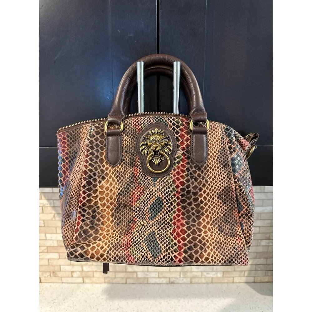sharif‎ sliver lion purse